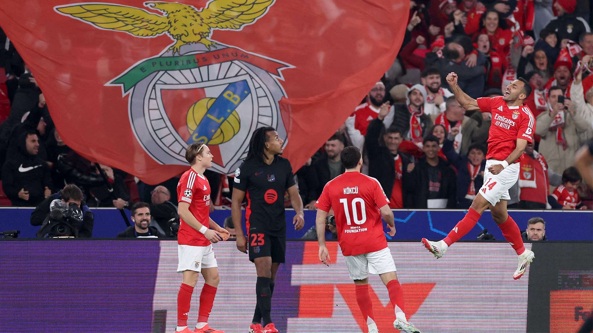 讲师们指出 讲师们指出