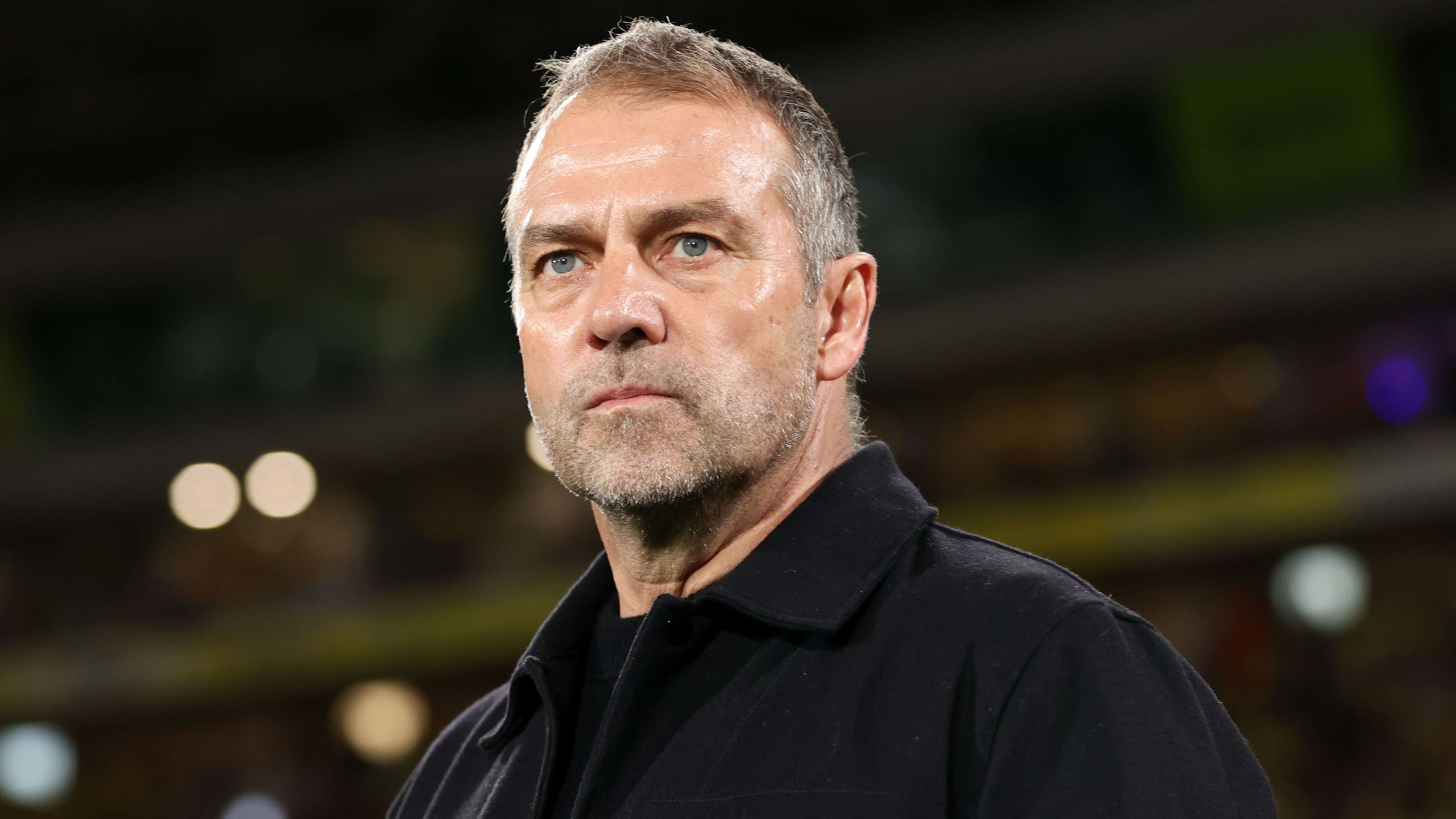 迅速崛起为 迅速崛起为